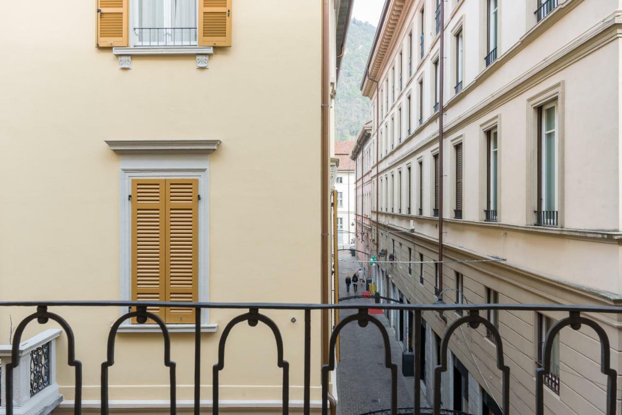 Duomo Luxury Suite - By Myhomeincomo Como Exterior foto