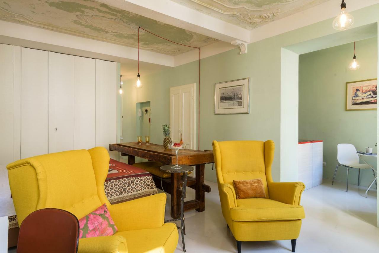 Duomo Luxury Suite - By Myhomeincomo Como Exterior foto
